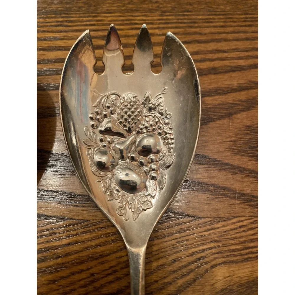 Sheffield England KINGS Silver Plate EPNS Raised Fruit Salad Serving Set